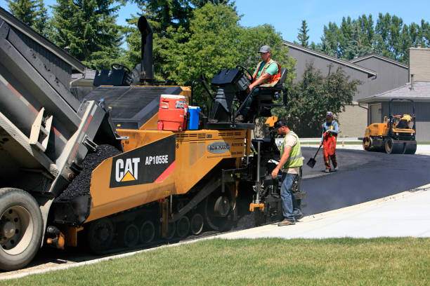 Best Driveway Paving Contractor  in Helena Valley West Central, MT